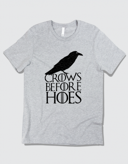 Μπλουζάκι με στάμπα Crows before hoes