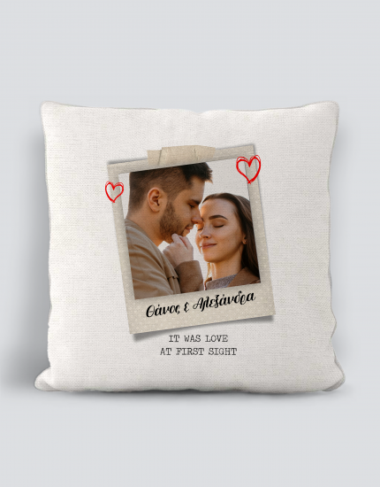 Μαξιλάρι με τύπωμα Love at First Sight